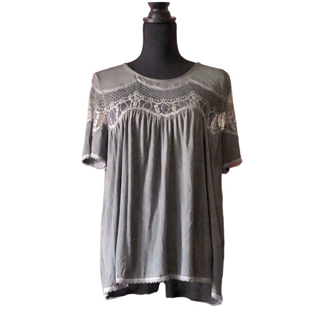 POL Front Lace, Flowy Gray Short Sleeve Small - Picture 8 of 8